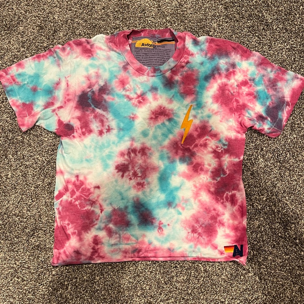WOMENS AVIATOR NATION TEE!